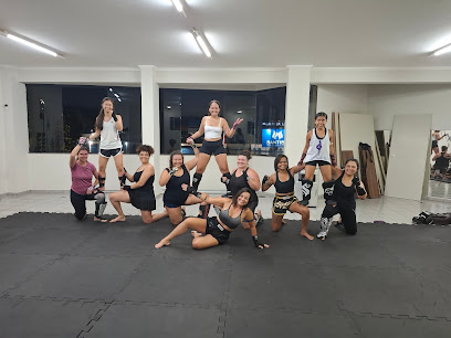 Athena Muay Thai Para Mulheres