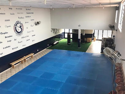 Escola Bassula Capoeira