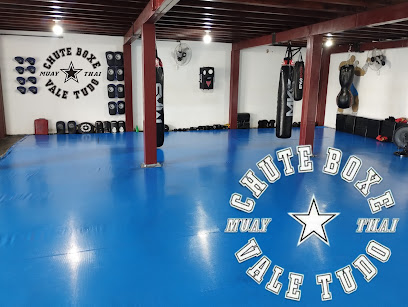 Academia Chute Boxe Falcão