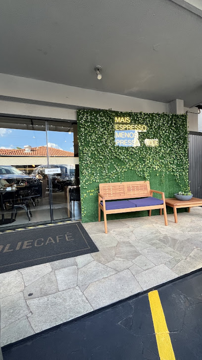 Cafeteria Jolie Café