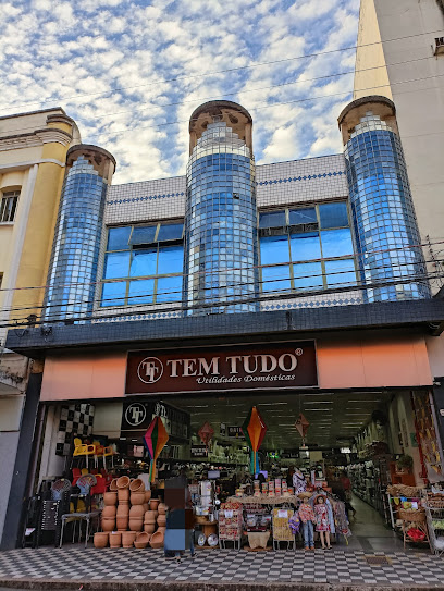 Tem Tudo
